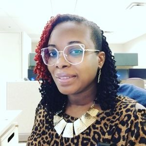 Meet your Posher, Felecia